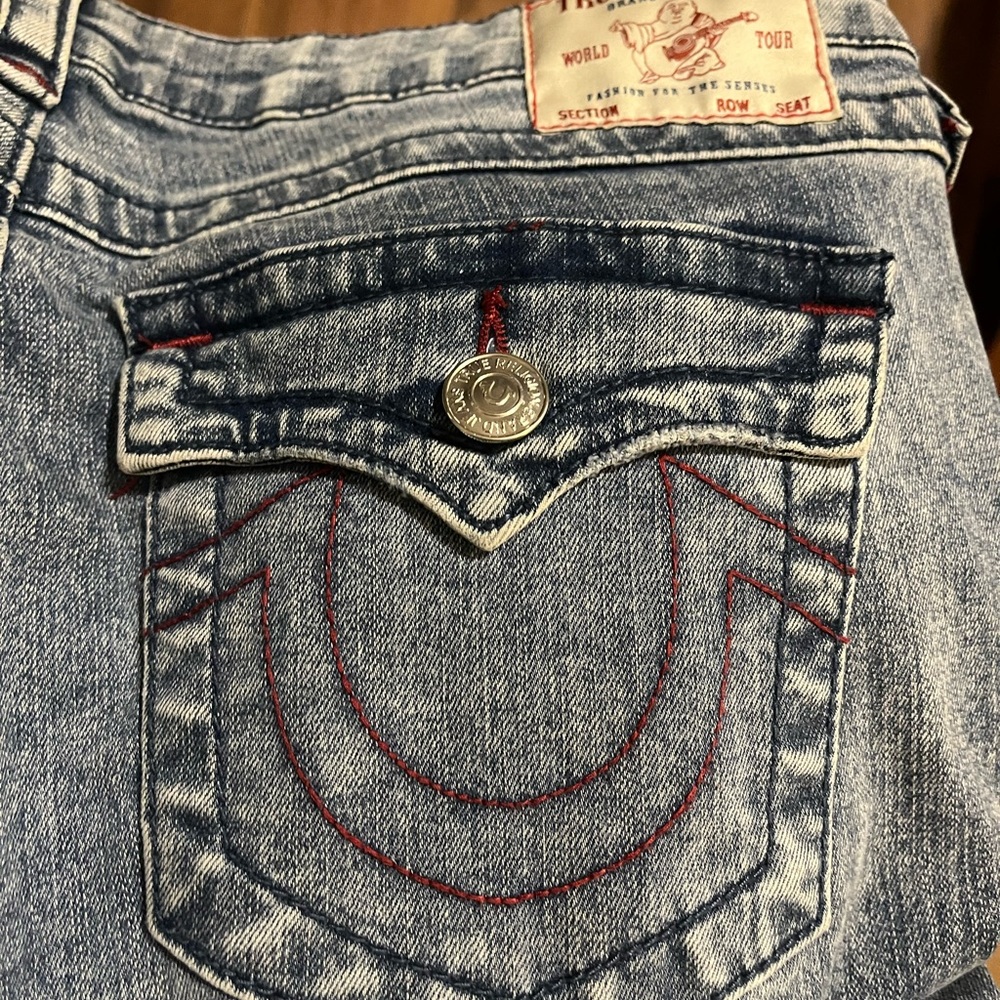 True Religion Women's Faded blue  Straight Leg Jeans - Picture 10 of 15